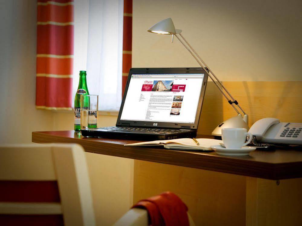 Hotel Exe Park 3*
